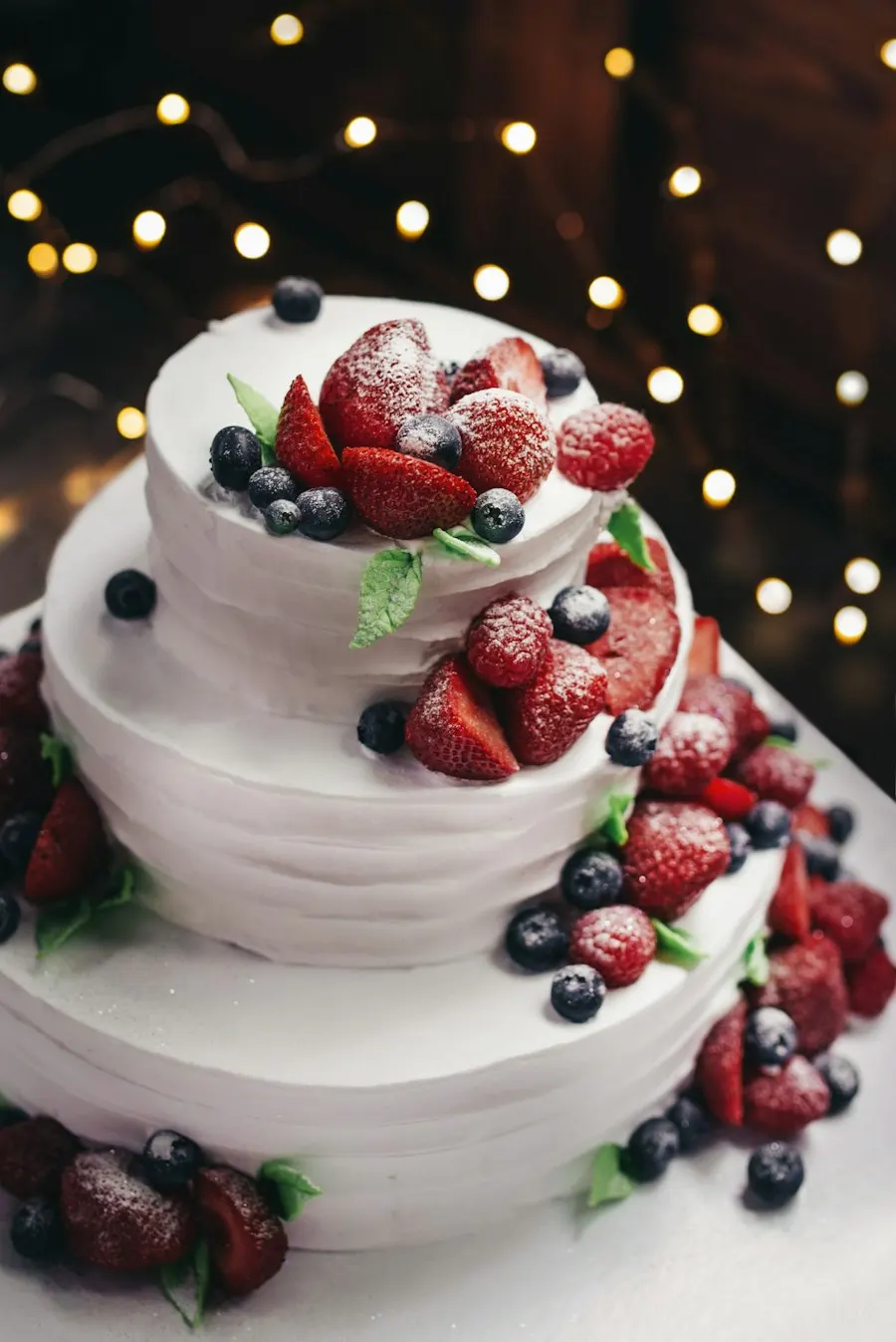 Tarta de pisos con fresas